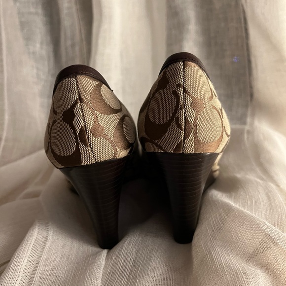 Coach Thea Signature Canvas Peep Toe Wedge - Picture 3 of 4